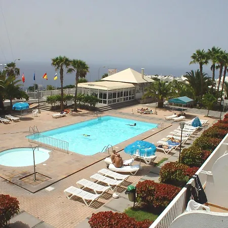 Lara Apts. Otel 2*